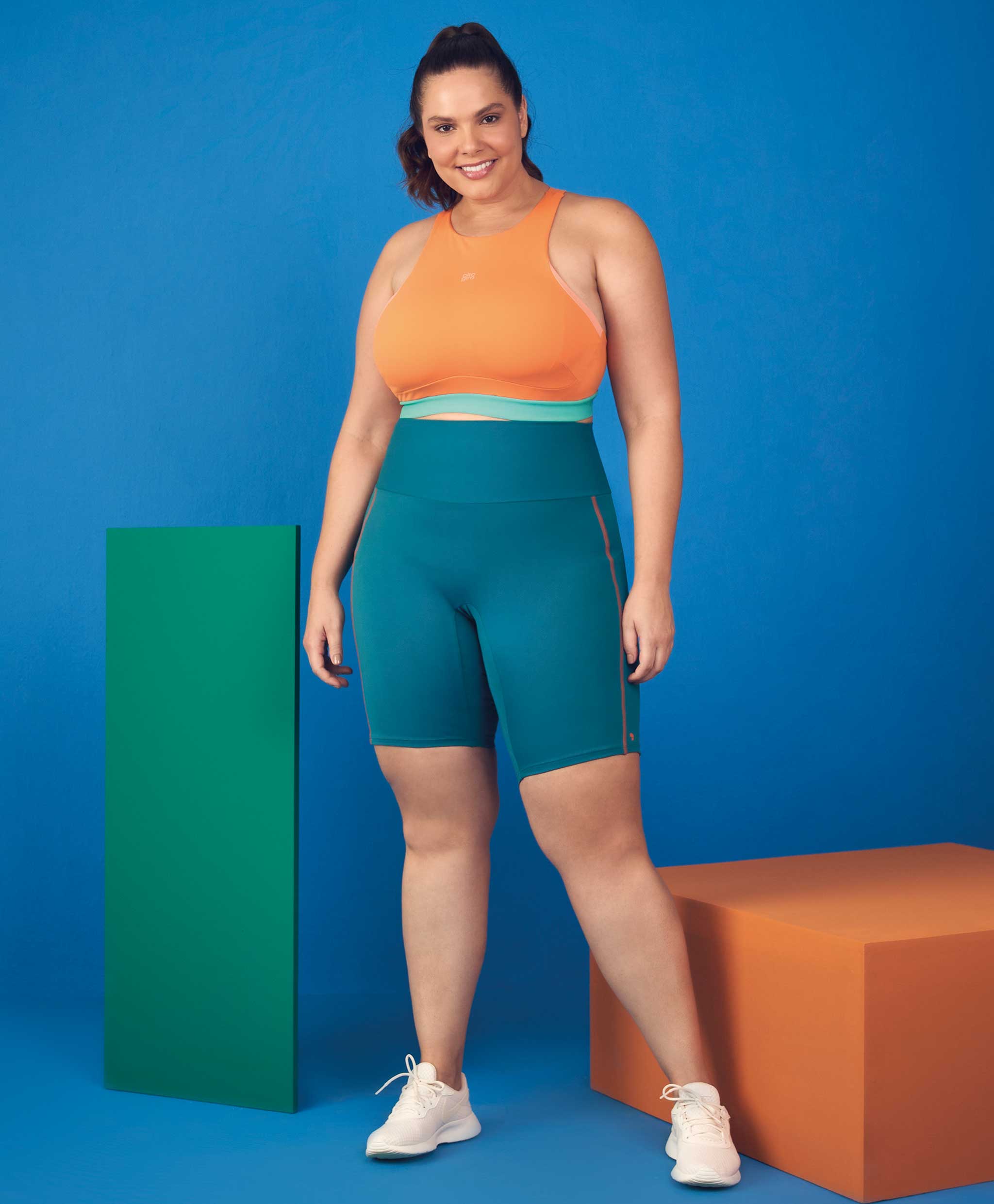 BERMUDA NAKAY RECORTES PLUS SIZE