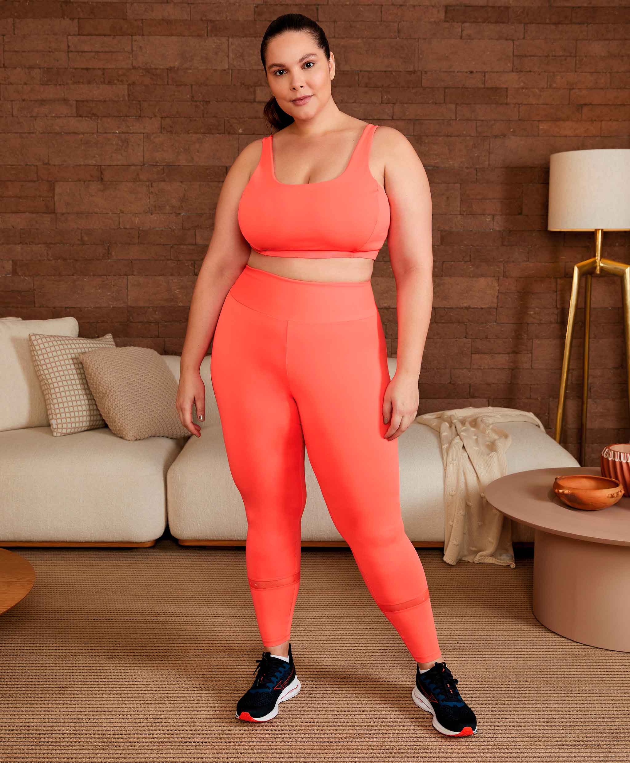 LEGGING NAKAY COM RECORTES TULE