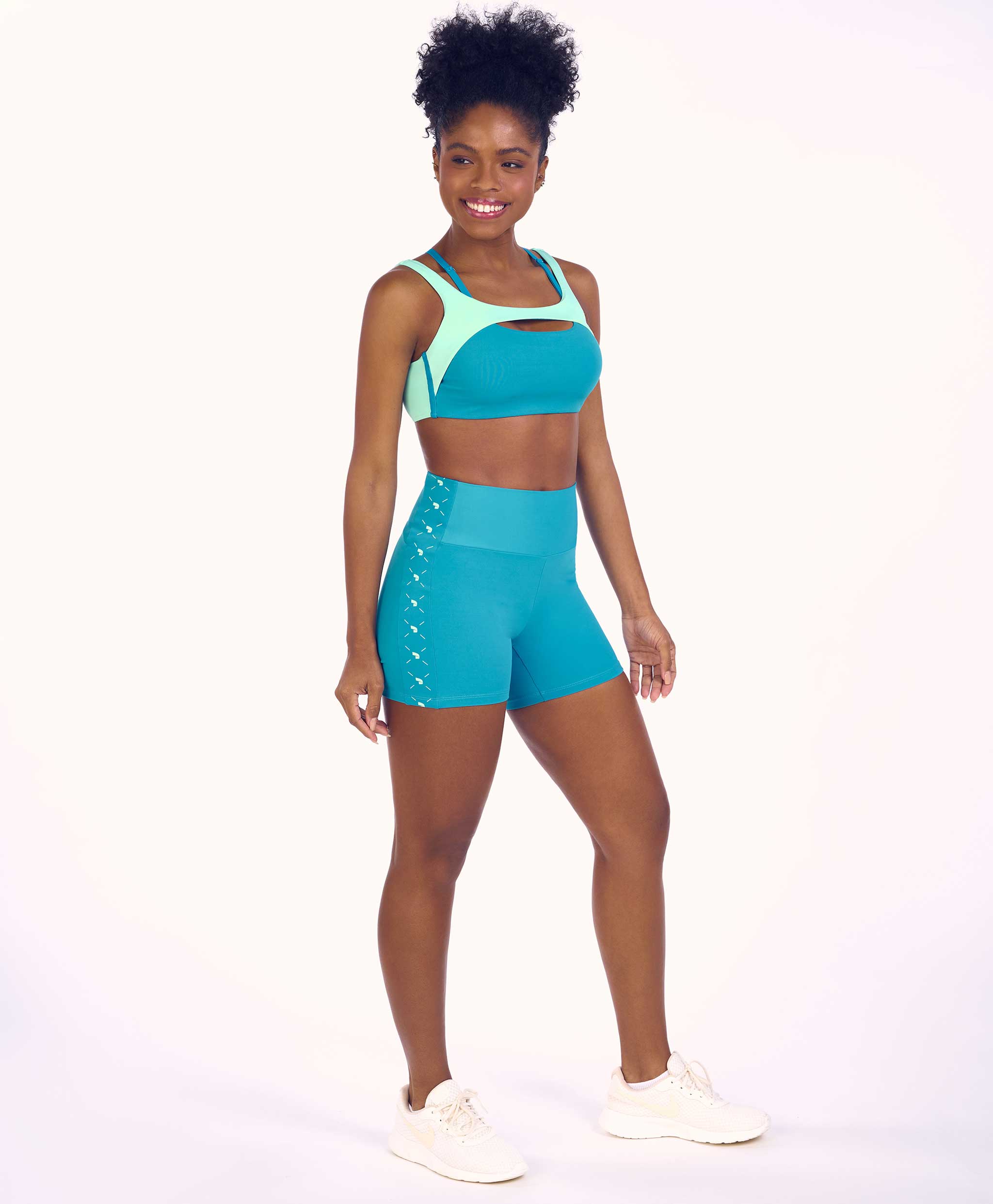 BERMUDA NAKAY RECORTE SIMBOLO