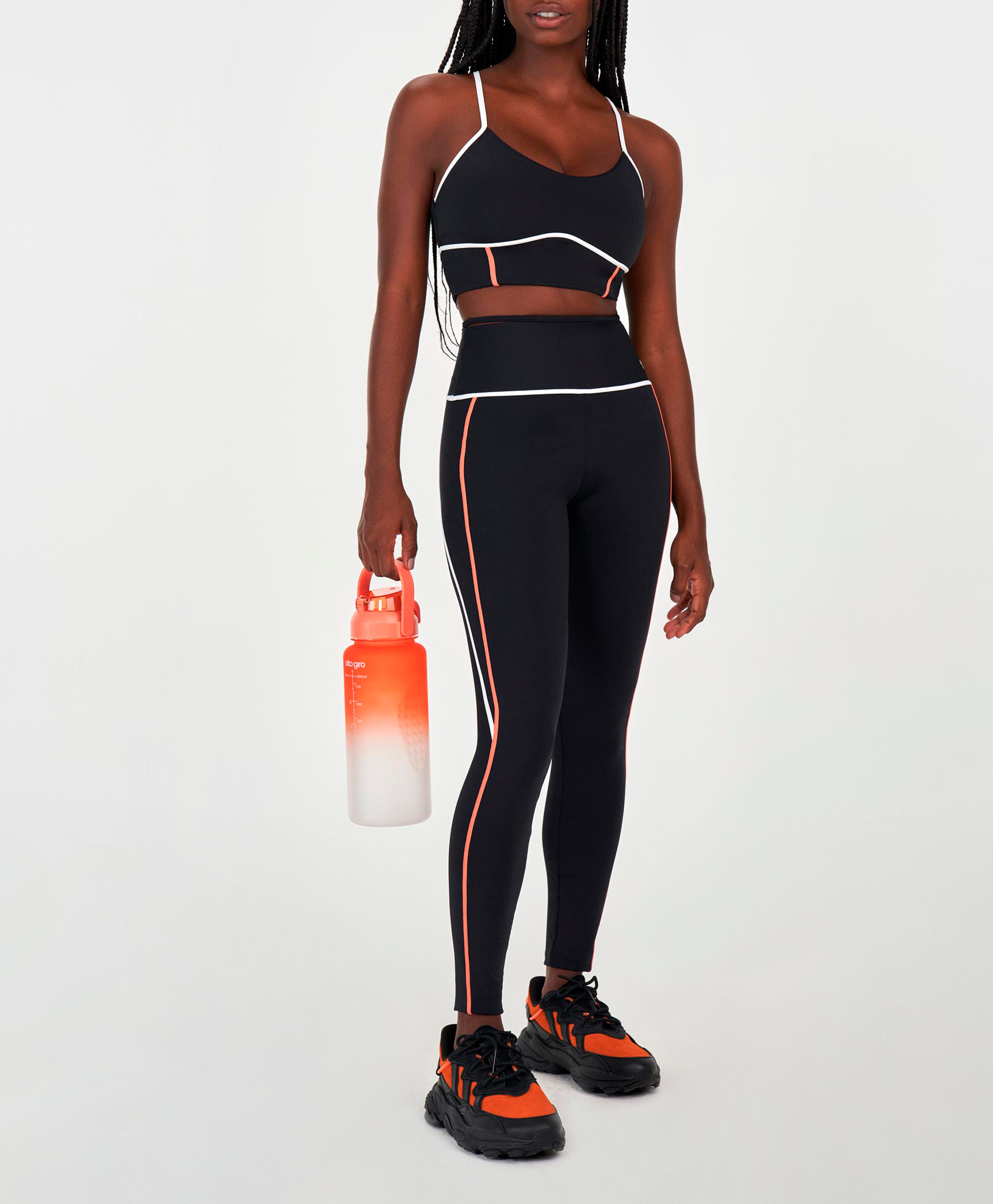 LEGGING GALÕES COM DETALHE NO COS