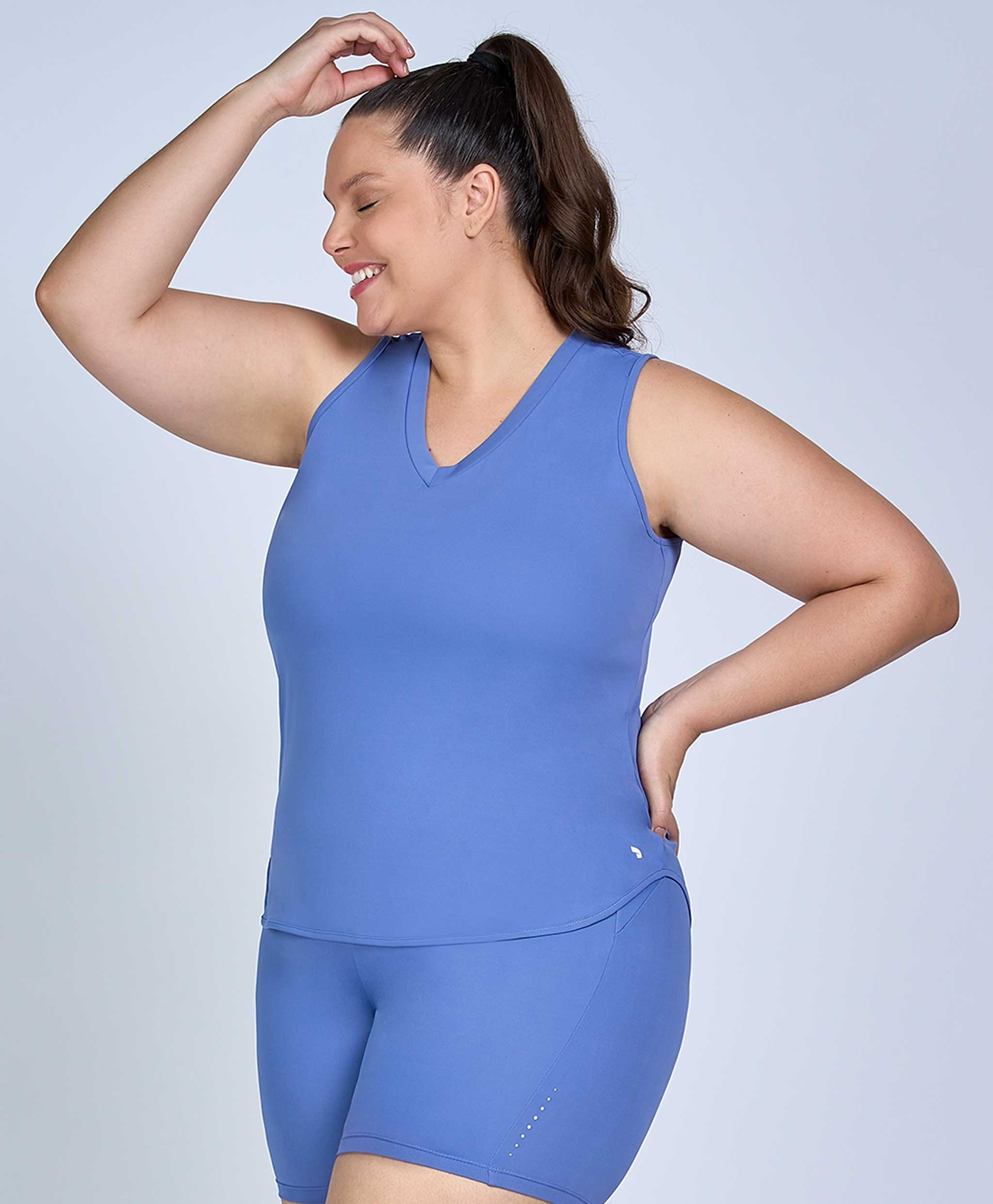 REGATA SKIN FIT ALONGADA GOLA V